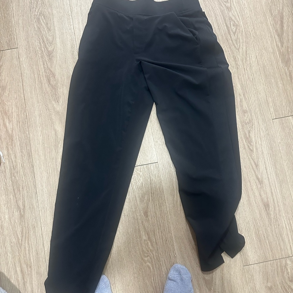 Athleta Black Ankle Pants - Picture 2 of 4